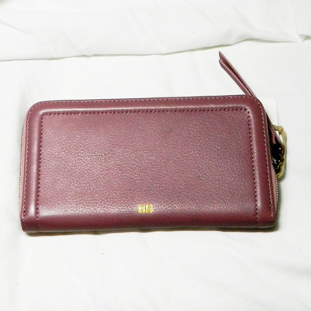 HOBO $148 Nila Large Zip Around Mauve Wallet NWT! - Picture 3 of 5